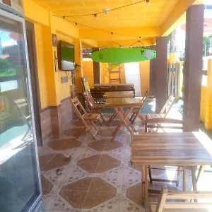 https://hostel-porto-vip.portodegalinhashotels.com